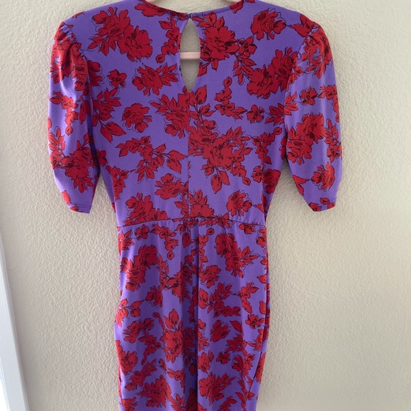 Size small red and purple dress - Never worn - Picture 3 of 3